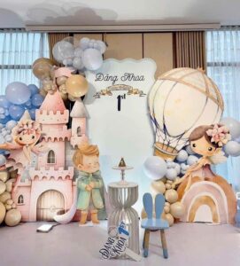 mau-trang-tri-cong-chua-toa-lau-dai