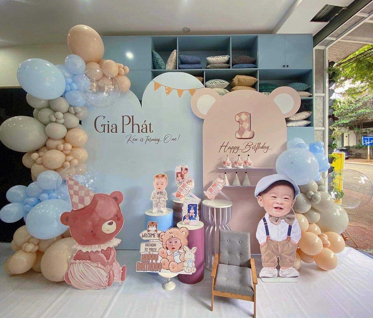 decor-thoi-noi-be-trai-background-sinh-nhat-chu-de-gau