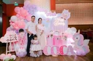backdrop-thoi-noi-tuoi-ty
