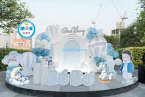 be-tuoi-ngua-nen-decor-gi-trang-tri-thoi-noi-tuoi-ngo-tone-xanh-blue